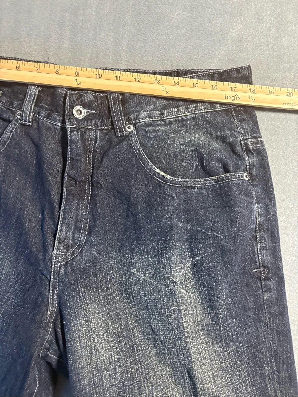 Rocawear Men’s Straight Jeans in Dark Blue Wash
